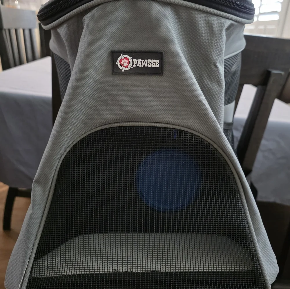 Gray Pet Carrier Backpack With Water Bowl by Pawsse